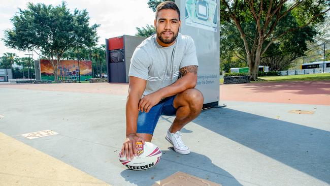 Ofahengaue with his Suncorp Stadium ‘Walk of Fame’ plaque. Photo: Richard Walker/ AAP Image