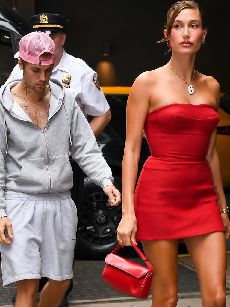 Hailey Bieber is now dressing like Justin Bieber | The Chronicle