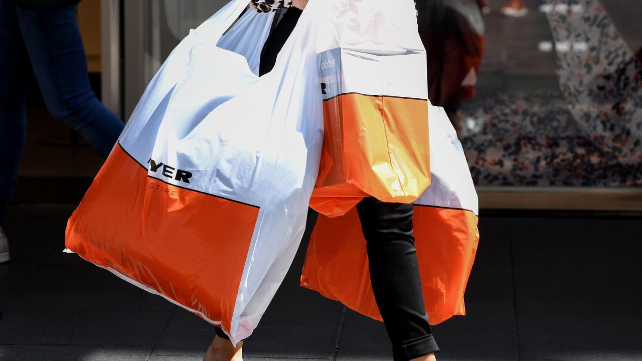 Retail spending surged at the end of 2021, followed by a further 1.2 per cent gain at the end of the March 2022 quarter. Picture: NCA NewsWire/Bianca De Marchi