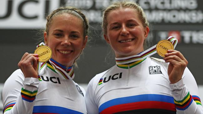 Kaarle McCulloch and Stephanie Morton with their gold medals. 