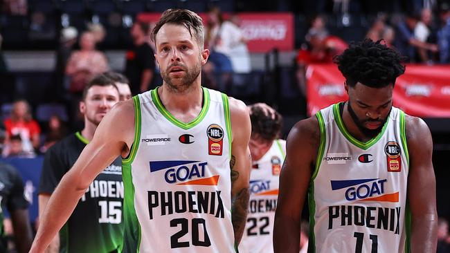 WOLLONGONG, AUSTRALIA - DECEMBER 31: The Phoenix celebrate at full time after the round 14 NBL match between Illawarra Hawks and South East Melbourne Phoenix at WIN Entertainment Centre, on December 31, 2024, in Wollongong, Australia. (Photo by Jeremy Ng/Getty Images)