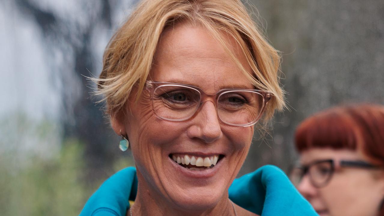 Mega twist in nailbiting race for Goldstein