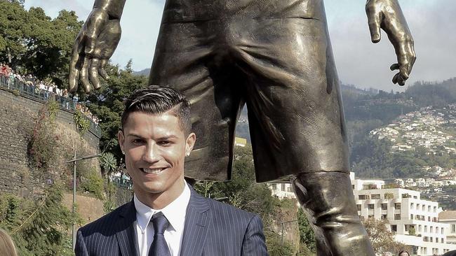 New Cristiano Ronaldo statue shows off star’s best features | news.com ...