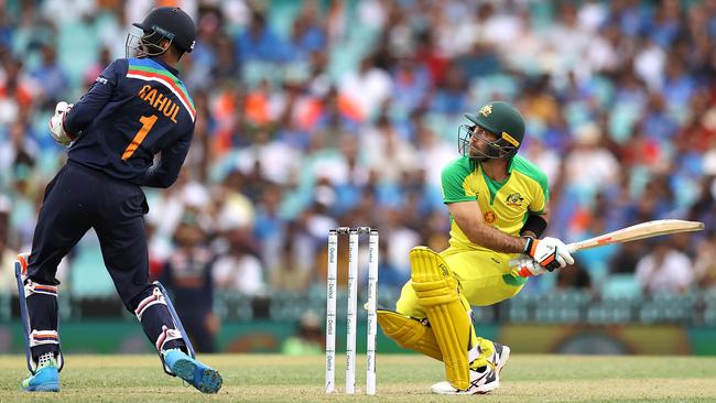 Glenn Maxwell thrives in the final overs when others feel the heat