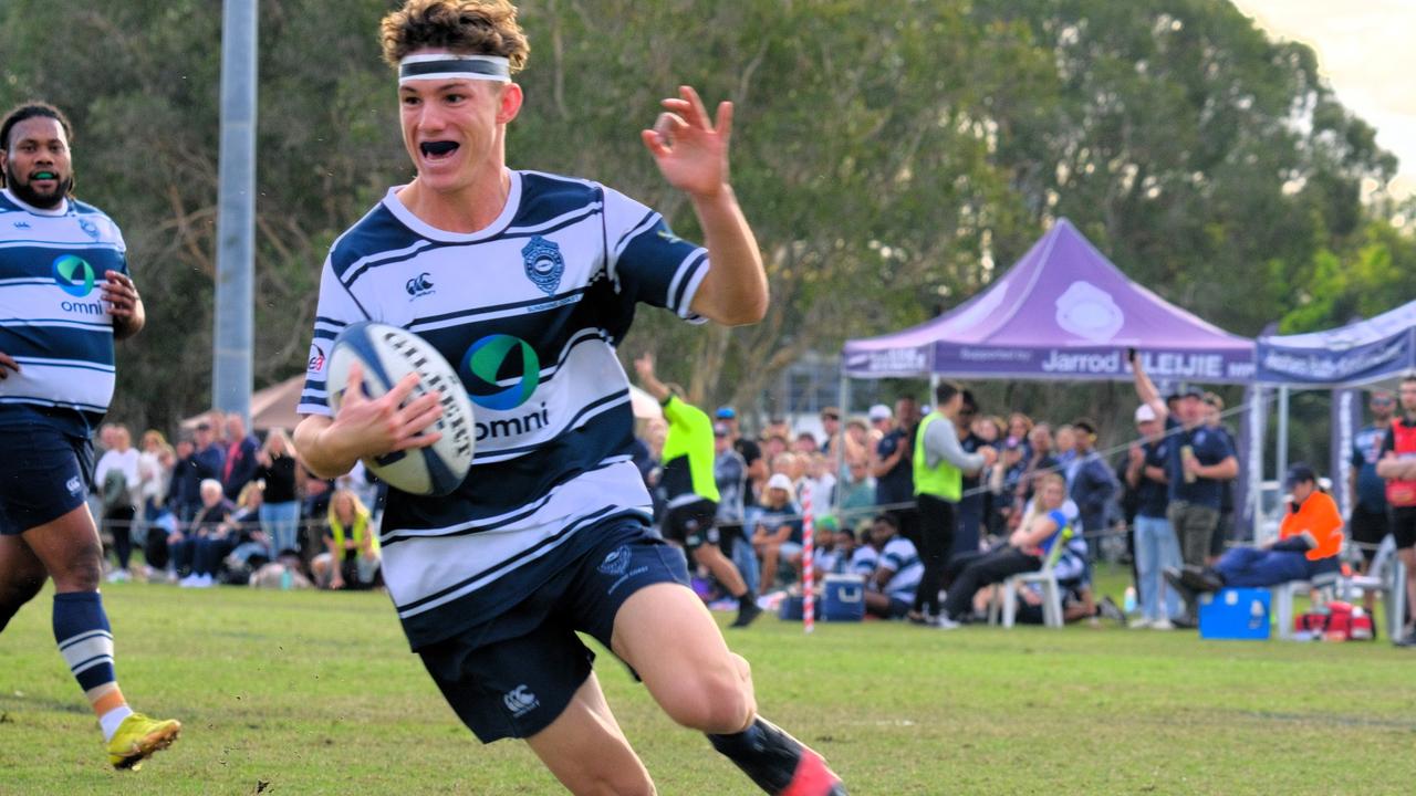 Brothers rugby union player Jack Buckley in action.