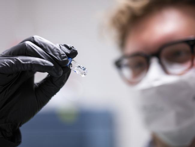 CANBERRA, AUSTRALIA - NewsWire Photos July 21, 2022: Chemical Analyst, Patrick test for substance for Fentanyl at AustraliaÃs first fixed pill-testing clinic CanTEST Health and Drug Checking Service in Canberra. Picture: NCA NewsWire / Martin Ollman