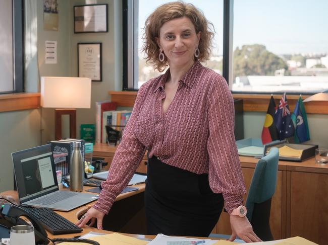 Felicity Ward as Hannah Howard in the Australian version of The Office.