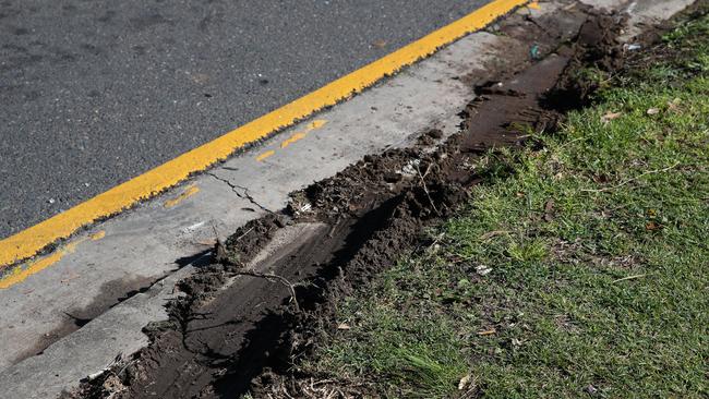 Skid marks and tyre marks on the edge of the road. Picture: NCA Newswire / Gaye Gerard