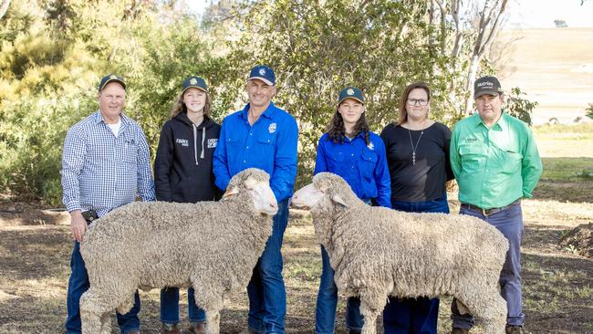 Roger Polkinghorne, Emily, Tim, Matilda, and Karina Polkinghorne, with Mitch Crosby Nutrien WA with Lot 71 who sold for $15,000 and Lot 2 who sold for $18,000. Picture: Zoe Phillips