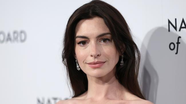 Anne Hathaway has been labelled “rude” by some fans after a video of her meeting a group of fans went viral. Photo by Dimitrios Kambouris/Getty Images for National Board of Review.