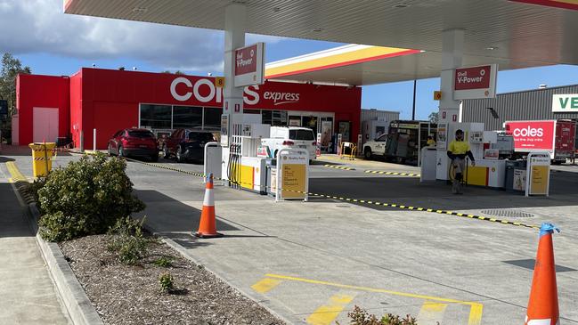 Teen charged over alleged Pimpama servo robbery.