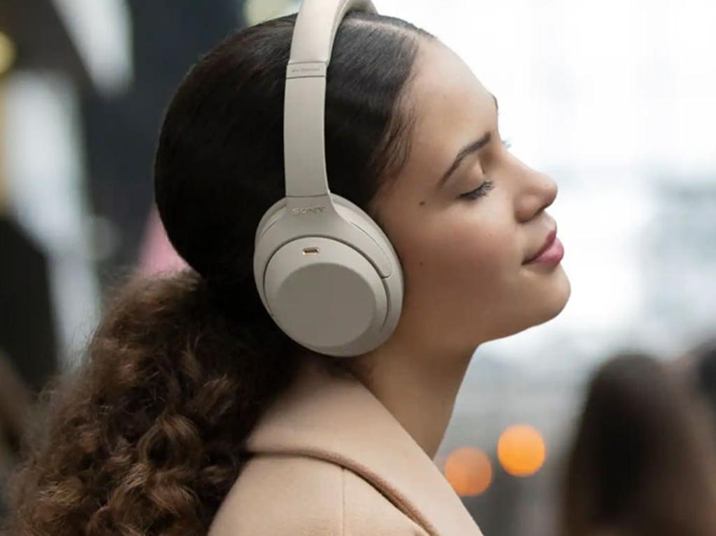 Sony WH1000XM4 Noise Cancelling Headphones. Picture: Amazon