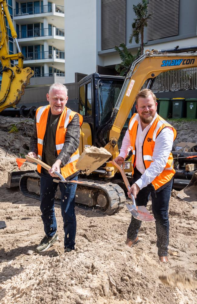 Len Warson and Anthony Quinn turning the first sod of No. 21 Broadbeach.