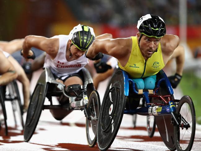 GOLD COAST, AUSTRALIA - APRIL 10:  Kurt Fearnley of Australia competes in the MenÂ’s T54 1500 metres during the Athletics on day six of the Gold Coast 2018 Commonwealth Games at Carrara Stadium on April 10, 2018 on the Gold Coast, Australia.  (Photo by Cameron Spencer/Getty Images)