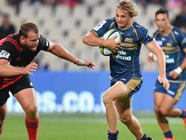 CHRISTCHURCH, NEW ZEALAND - FEBRUARY 25: Joe Powell of the Brumbies charges forward during the round one Super Rugby match between the Crusaders and the Brumbies at AMI Stadium on February 25, 2017 in Christchurch, New Zealand. (Photo by Kai Schwoerer/Getty Images)