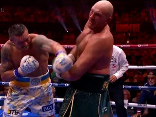 Fury FOLDS under Usyk barrage