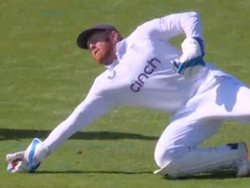 Jonny Bairstow grabs a screamer to remove Mitch Marsh