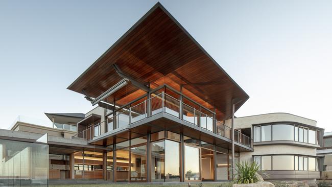 This incredible Bronte home designed by architect Richard Cole has won the NSW HIS-CSR house of the year award. Credit: richardcolearchitecture.com.au