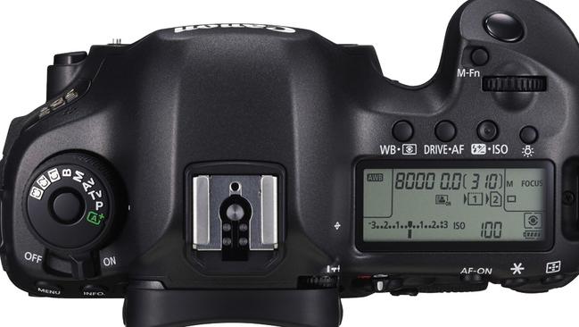 Familiar navigation ... The Canon EOS 5DS camera has a familiar layout.