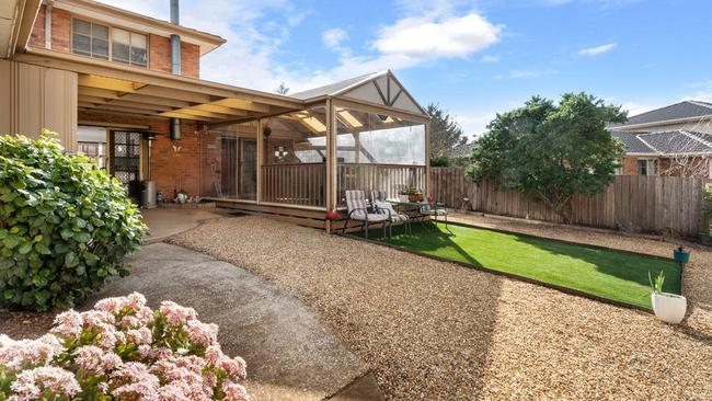 The large alfresco and undercover decking area.