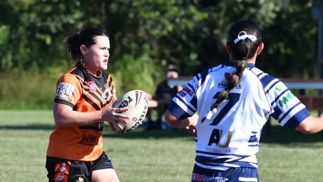 The Herbert River Crushers Women’s team drew 20-20 with Townsville Brothers in a hard-fought contest in Ingham on Saturday. Picture: Cameron Bates