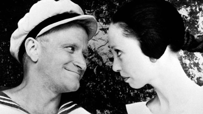 Robin Williams (L) playing Popeye, and US actor Shelley Duvall playing Olive in Popeye. (Photo by AFP)