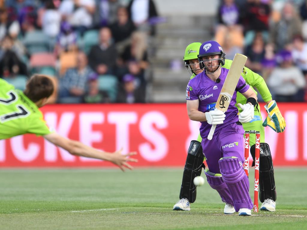 HOBART, AUSTRALIA - JANUARY 24: Mac Wright of the Hurricanes plays a shot during the Big Bash League match between the Hobart Hurricanes and the Sydney Thunder at Blundstone Arena on January 24, 2020 in Hobart, Australia. Picture:STEVE BELL/GETTY IMAGES