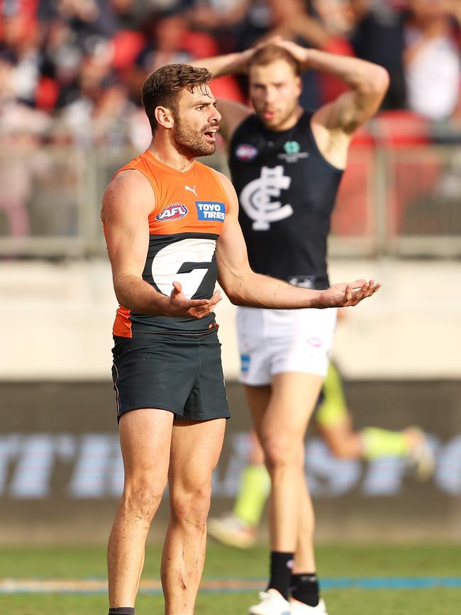 A controversial dissent free kick was awarded against Stephen Coniglio in round three. Picture: Mark Kolbe/Getty Images