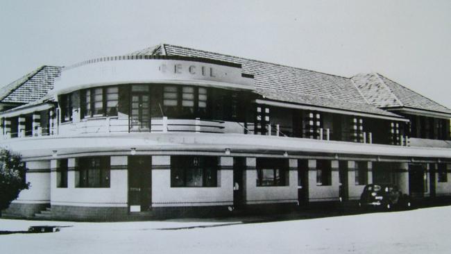 The current building in the mid-20th century.