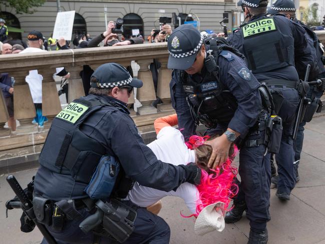 Jacinta Allan says a violent protest in Melbourne’s CBD was ‘simply unacceptable’. Picture: Tony Gough