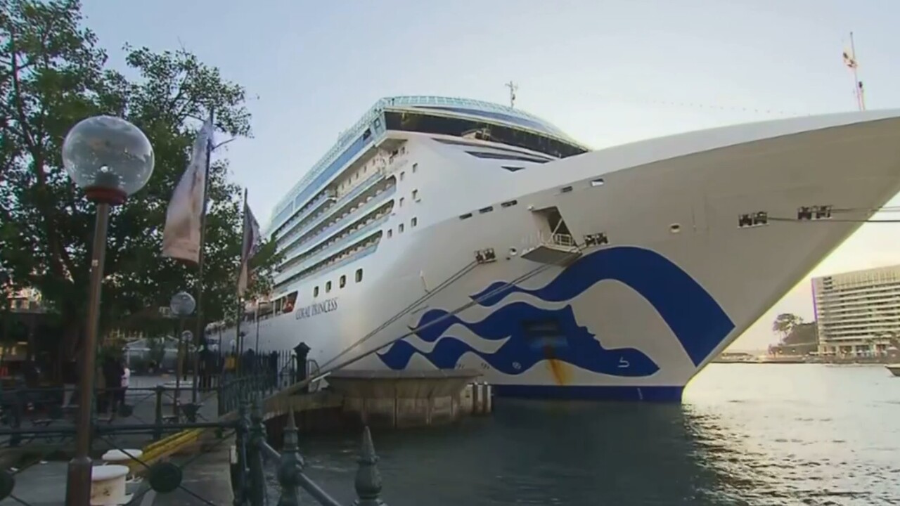 Coral Princess passengers disembark