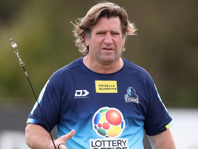 GOLD COAST, AUSTRALIA - NOVEMBER 07: Head Coach Des Hasler looks on during a Gold Coast Titans NRL training session at Parkwood Village on November 07, 2023 in Gold Coast, Australia. (Photo by Chris Hyde/Getty Images)