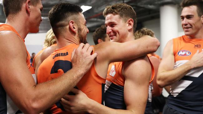 Stephen Coniglio admires teammate Jacob Hopper’s hairdo. Pic: Getty Images