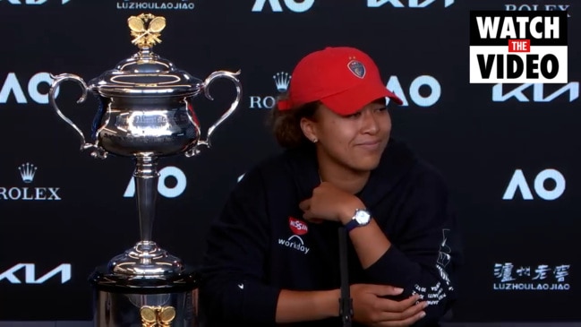 Naomi Osaka shuts down reporter's Serena Williams question