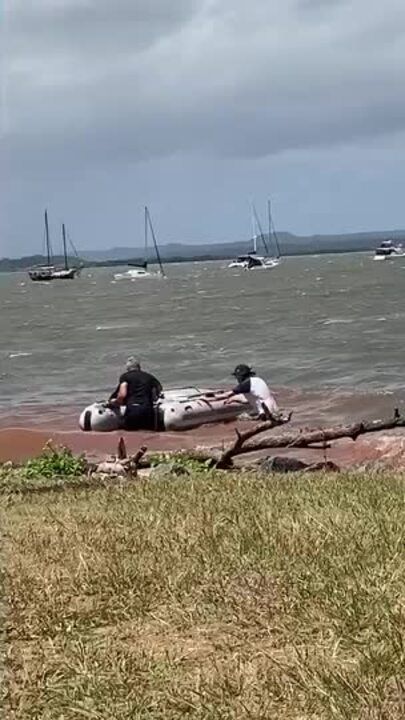 Boaties at Redland Bay tackle Whitewater