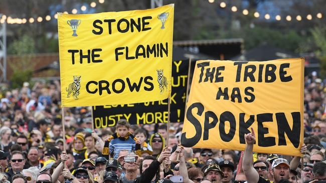 Thousands are expected to line the streets of Melbourne to cheer on the Grand Final stars in the annual Parade.