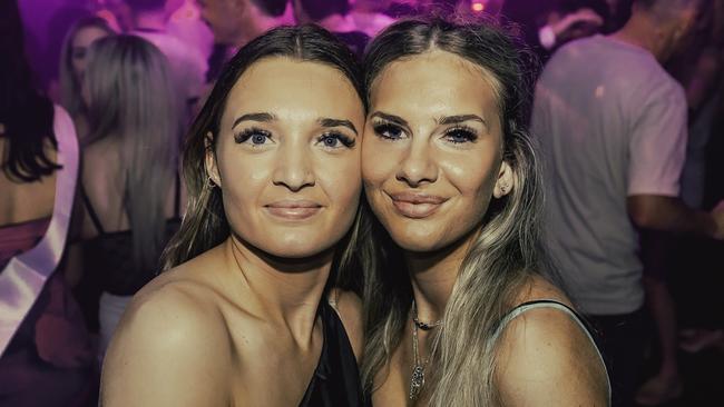 Emma Phipps and Jordie Hathaway at Retros. Picture: Jayden Guarnaccia