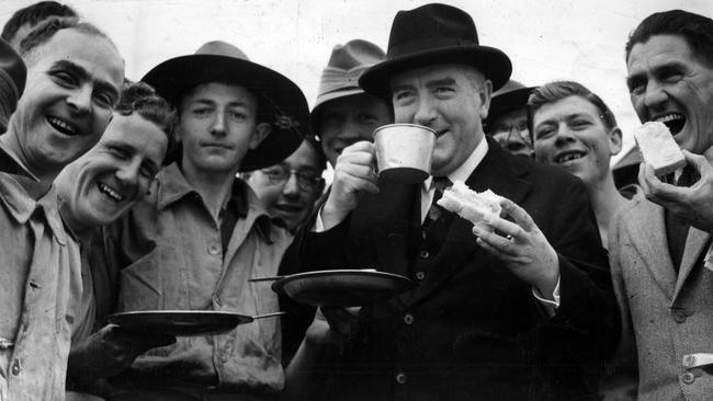 Prime minister Sir Robert Menzies with Australian soldiers in 1939. Picture: Herald Sun
