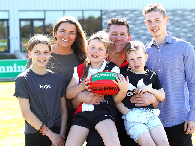 MELBOURNE, AUSTRALIA - SEPTEMBER 06: Brett Ratten poses with his family after being announced as the St Kilda Saints AFL head coach, (L-R) Georgia, Jo, Tilly, Brett, Will and Tanner, at RSEA Park on September 06, 2019 in Melbourne, Australia. (Photo by Kelly Defina/Getty Images)