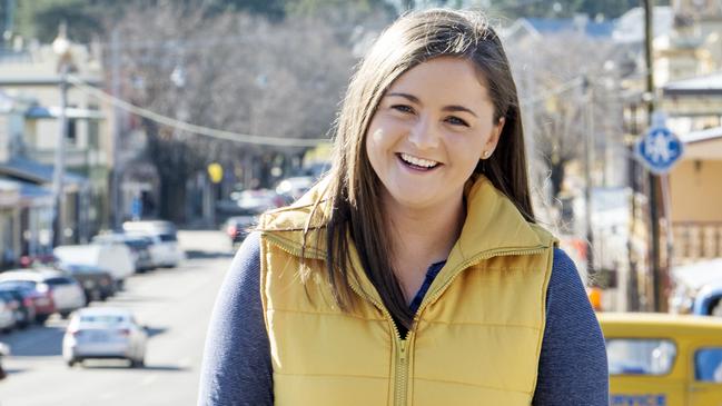 POLITICS: Jacqui HawkinsJacqui Hawkins is standing as an independent candidate for the Benambra electorate. Pictured: Jacqui Hawkins at Beechworth.PICTURE: ZOE PHILLIPS