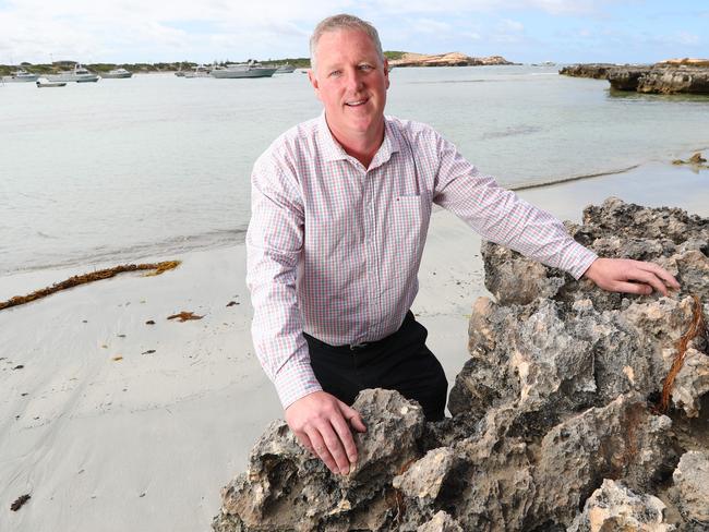 A ReachTEL poll shows Troy Bell is poised to win the Mt Gambier seat at the state election.