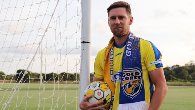 Shane Smeltz has signed with Gold Coast United for the 2020 NPL Queensland season.