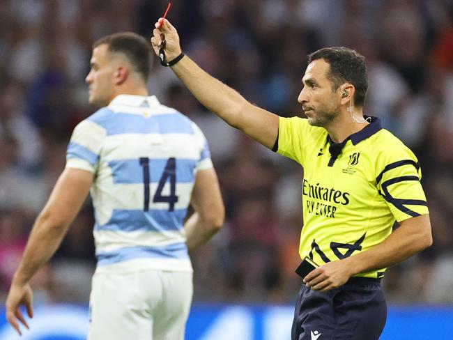 MARSEILLE, FRANCE - SEPTEMBER 09: Tom Curry of England (not pictured) is shown a Red Card by Referee Mathieu Raynal, after the 8-Minute TMO Bunker Review escalates the initial Yellow Card decision to a Red Card following the conclusion of the off-field Review, after colliding with Juan Cruz Mallia of Argentina (not pictured) during the Rugby World Cup France 2023 match between England and Argentina at Stade Velodrome on September 09, 2023 in Marseille, France. (Photo by David Rogers/Getty Images)