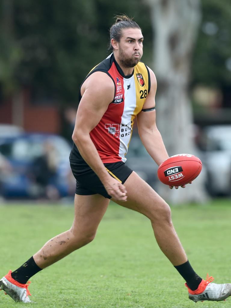 Adelaide Footy League: Brighton beats Port District | The Advertiser