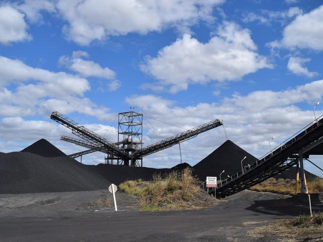 Stanmore buys BHP coal assets in $1.8bn deal