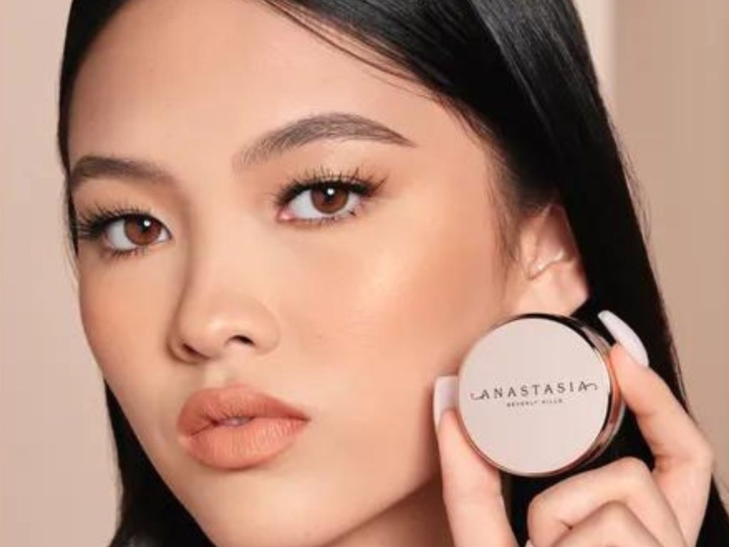 This brow pomade is designed to be worked through your eyebrows.