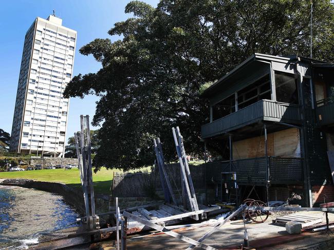 The house sits in the middle of Henry Lawson Reserve. Picture: Adam Ward