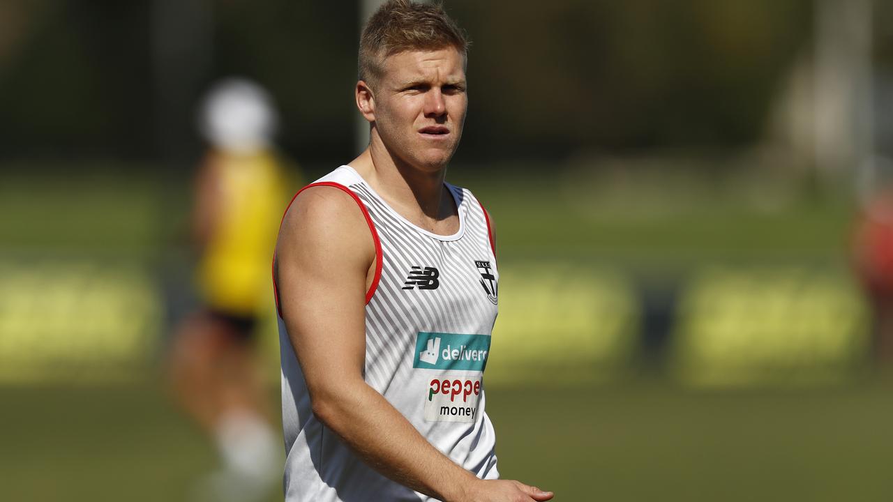 Dan Hannebery is out for another month with a calf strain (Photo by Darrian Traynor/Getty Images)