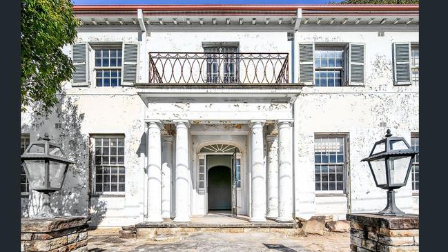 The house was built as a replica of Parramatta’s Old Government House.