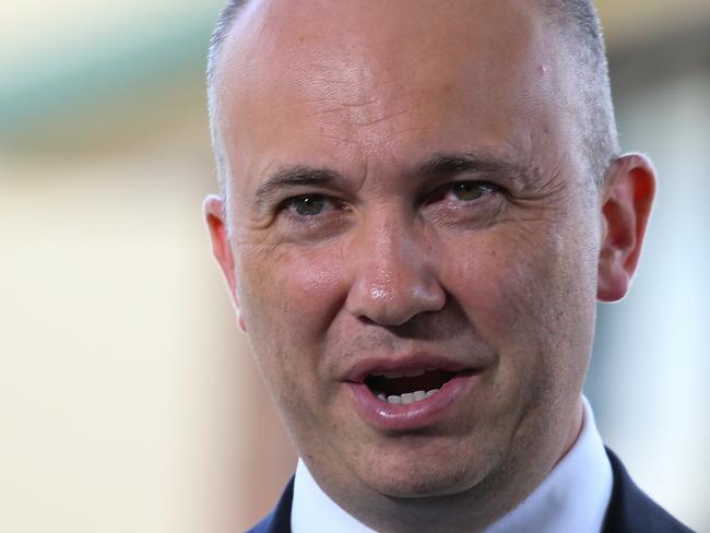 SYDNEY, AUSTRALIA - NewsWire Photos, JANUARY 31 2022: Treasurer Matt Kean, addresses the media to make an announcement about support for families with children during a press conference in Sydney. Picture Gaye Gerard / NCA Newswire.